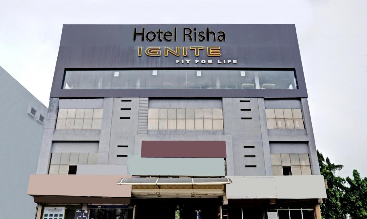 Treebo Risha Hotel Chandrapur Exterior foto